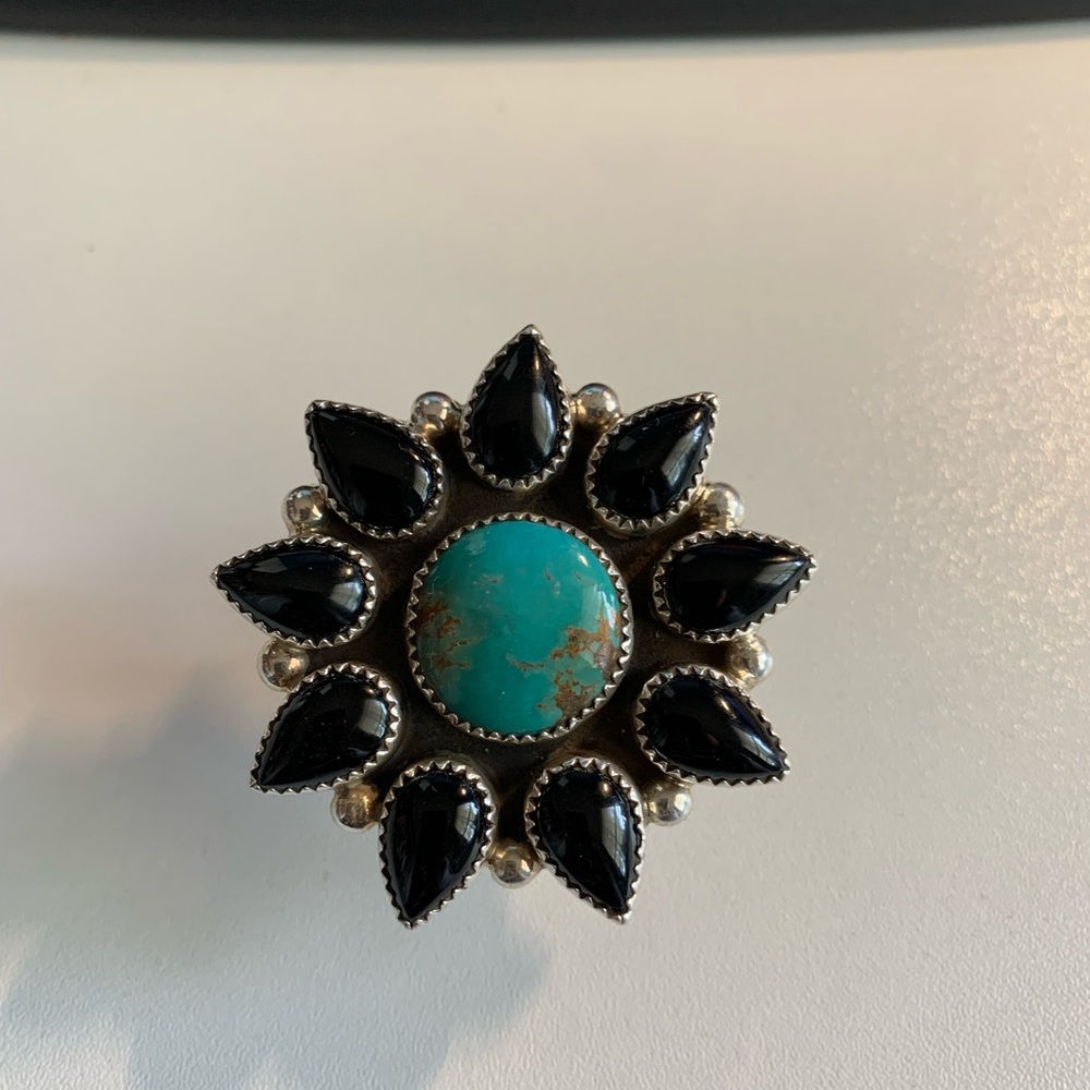M & S Turquise Black Onyx & Turquise Flower Cluster Ring